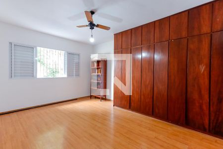 Quarto 1 de casa para alugar com 2 quartos, 130m² em Vila Guilherme, São Paulo
