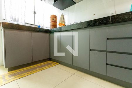 Casa para alugar com 208m², 3 quartos e 2 vagasCozinha