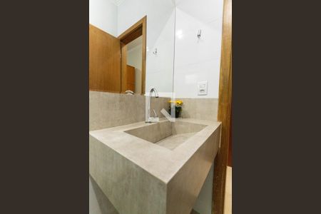 Casa para alugar com 208m², 3 quartos e 2 vagasBanheiro da Suíte