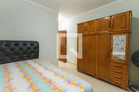 Casa para alugar com 208m², 3 quartos e 2 vagasSuíte