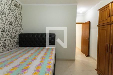 Casa para alugar com 208m², 3 quartos e 2 vagasSuíte