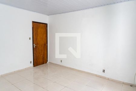 Quarto de casa para alugar com 1 quarto, 70m² em Vila Guarani, São Paulo