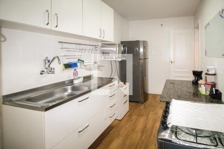 Apartamento à venda com 116m², 3 quartos e sem vagaCozinha