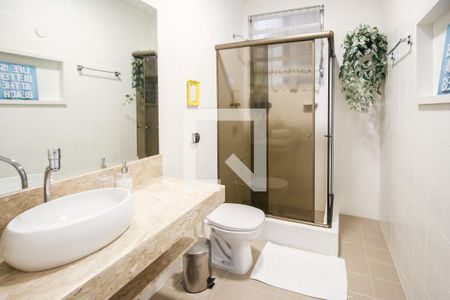 Apartamento à venda com 116m², 3 quartos e sem vagaBanheiro