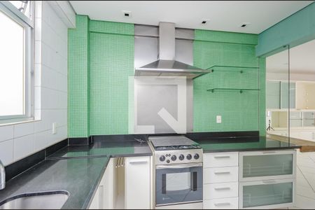 Apartamento para alugar com 95m², 2 quartos e 2 vagasCozinha