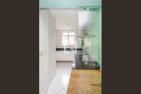 Apartamento para alugar com 95m², 2 quartos e 2 vagasCozinha