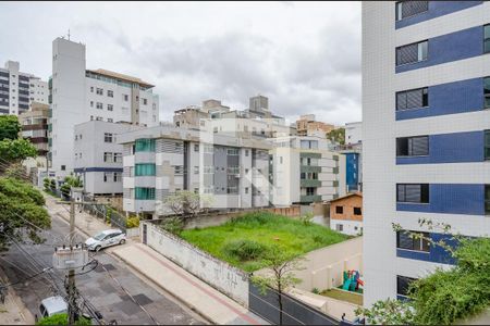Apartamento para alugar com 95m², 2 quartos e 2 vagasVaranda da Suíte