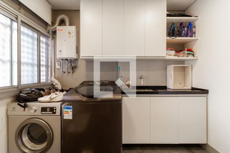 Apartamento à venda com 145m², 3 quartos e 2 vagas Apartamento à venda com 145m², 3 quartos e 2 vagasÁrea de Serviço