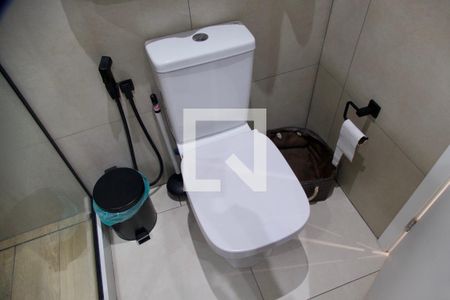 Apartamento à venda com 105m², 4 quartos e sem vagaSuíte banheiro