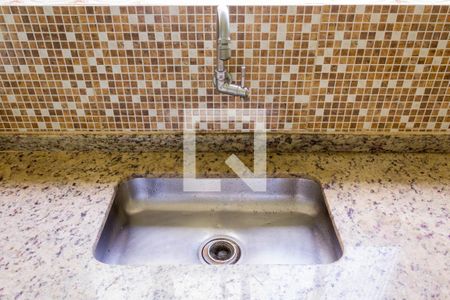 Casa à venda com 155m², 3 quartos e 2 vagas Casa à venda com 155m², 3 quartos e 2 vagasCozinha