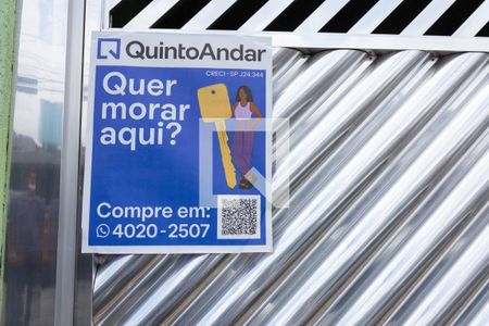 Casa à venda com 155m², 3 quartos e 2 vagas Casa à venda com 155m², 3 quartos e 2 vagasFachada