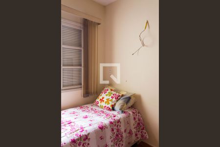 Casa à venda com 155m², 3 quartos e 2 vagas Casa à venda com 155m², 3 quartos e 2 vagasQuarto 2