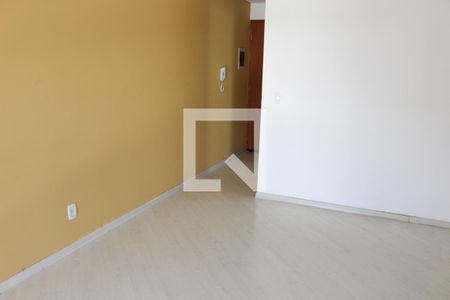 Sala de apartamento para alugar com 3 quartos, 64m² em Jardim Íris, São Paulo