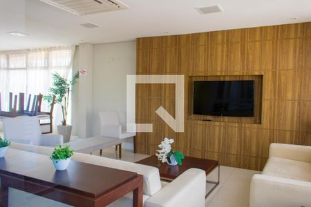 Apartamento à venda com 54m², 2 quartos e 1 vaga Apartamento à venda com 54m², 2 quartos e 1 vagaÁrea comum - Salão de festas