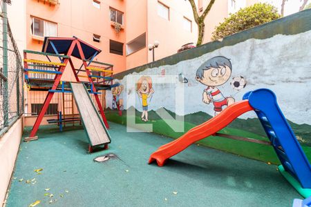 Apartamento para alugar com 50m², 2 quartos e 1 vaga Apartamento para alugar com 50m², 2 quartos e 1 vagaÁrea Comum - Playground