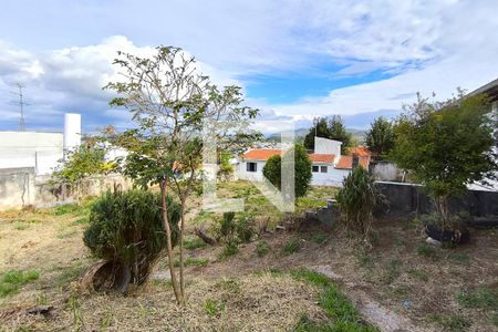 Casa de condomínio à venda com 380m², 3 quartos e 8 vagasQuintal