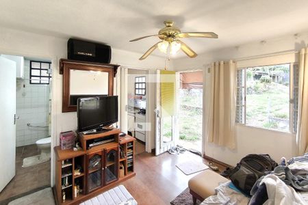 Casa de condomínio à venda com 380m², 3 quartos e 8 vagasCasa 2