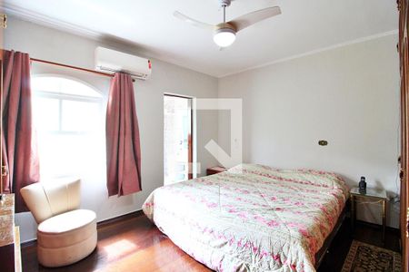 Quarto Suíte de casa para alugar com 3 quartos, 185m² em Campestre, Santo André