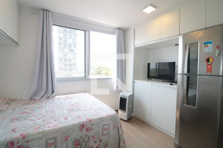 Quarto e Cozinha de kitnet/studio para alugar com 1 quarto, 20m² em Brás, São Paulo