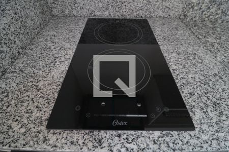 Quarto e Cozinha - cooktop de kitnet/studio para alugar com 1 quarto, 20m² em Brás, São Paulo