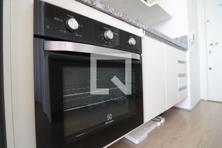 Quarto e Cozinha - forno de kitnet/studio para alugar com 1 quarto, 20m² em Brás, São Paulo