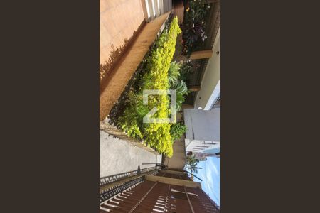 Apartamento à venda com 72m², 2 quartos e 1 vagaÁrea comum