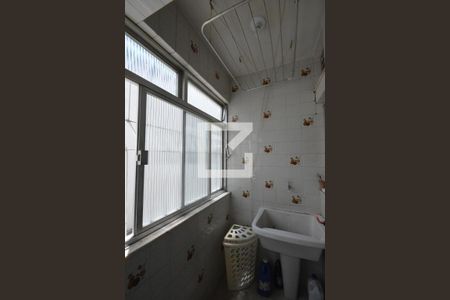 Apartamento à venda com 72m², 2 quartos e 1 vagaÁrea de Serviço