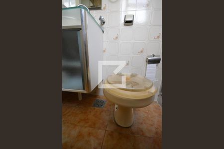 Apartamento à venda com 72m², 2 quartos e 1 vagaBanheiro Social