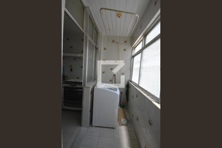 Apartamento à venda com 72m², 2 quartos e 1 vagaÁrea de Serviço