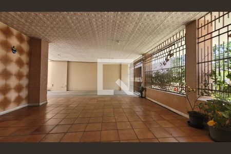 Apartamento à venda com 72m², 2 quartos e 1 vagaÁrea comum