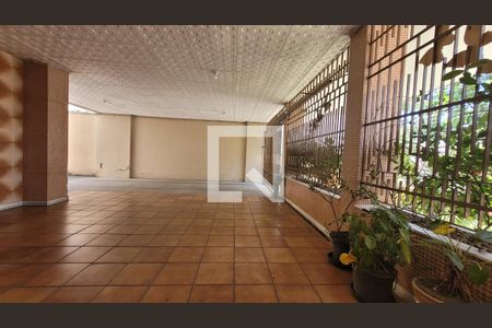 Apartamento à venda com 72m², 2 quartos e 1 vagaÁrea comum