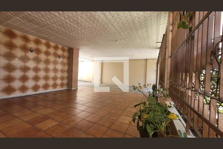 Apartamento à venda com 72m², 2 quartos e 1 vagaÁrea comum