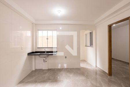 Sala e Cozinha de apartamento à venda com 2 quartos, 38m² em Chácara Seis de Outubro, São Paulo