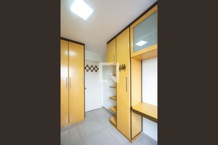 Quarto 01 de apartamento para alugar com 2 quartos, 50m² em Chácara Califórnia, São Paulo