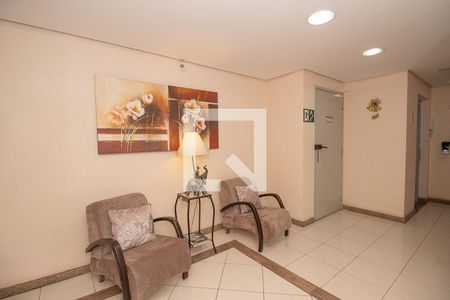 Apartamento para alugar com 70m², 2 quartos e 1 vaga Apartamento para alugar com 70m², 2 quartos e 1 vagaHall de entrada