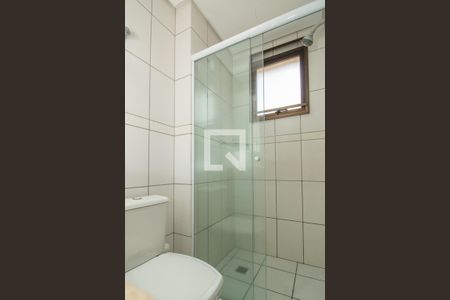 Banheiro da Suíte de apartamento para alugar com 2 quartos, 70m² em Jardim Itu Sabará, Porto Alegre