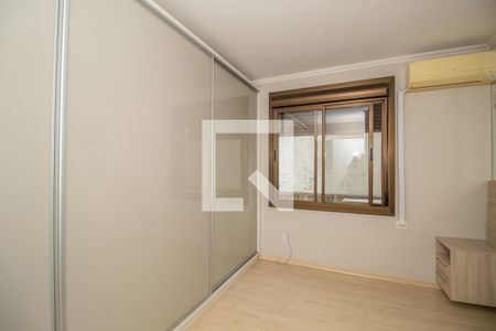 Quarto - Suíte de apartamento para alugar com 2 quartos, 70m² em Jardim Itu Sabará, Porto Alegre