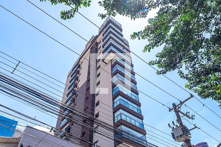 Apartamento à venda com 43m², 1 quarto e 1 vaga Apartamento à venda com 43m², 1 quarto e 1 vagaFachada