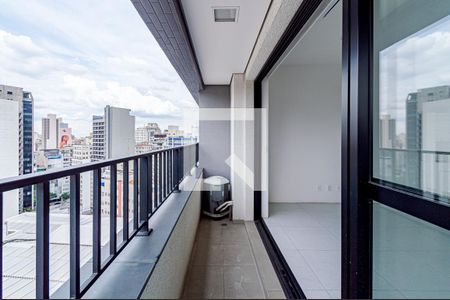Varanda de kitnet/studio para alugar com 1 quarto, 24m² em Bela Vista, São Paulo