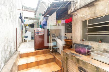 Casa à venda com 148m², 2 quartos e 1 vaga Casa à venda com 148m², 2 quartos e 1 vagaEdícula