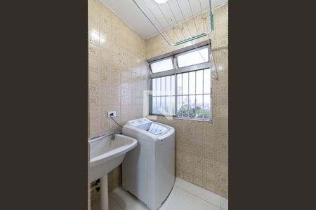 Apartamento à venda com 62m², 2 quartos e 1 vaga Apartamento à venda com 62m², 2 quartos e 1 vagaLavanderia