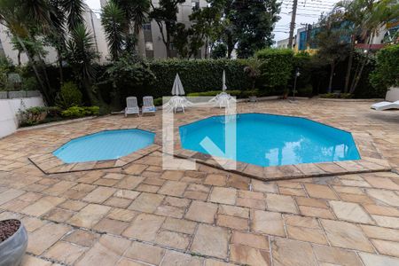 Apartamento à venda com 62m², 2 quartos e 1 vaga Apartamento à venda com 62m², 2 quartos e 1 vagaPiscina