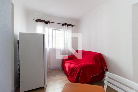 Sala de kitnet/studio para alugar com 1 quarto, 30m² em Centro, Curitiba