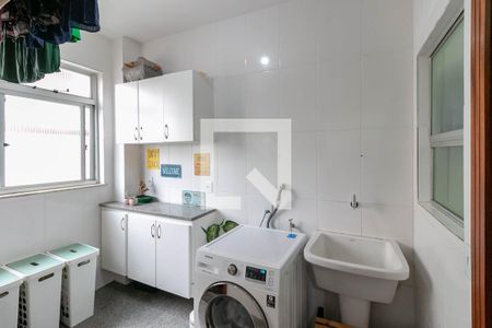 Apartamento à venda com 140m², 4 quartos e 2 vagasCozinha e Área de Serviço