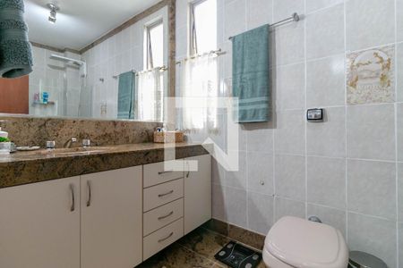 Apartamento à venda com 140m², 4 quartos e 2 vagasBanheiro da Suíte