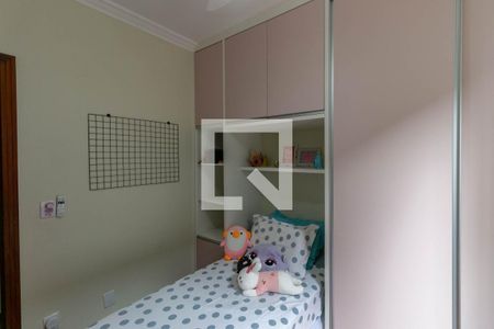 Apartamento à venda com 140m², 4 quartos e 2 vagasQuarto 2