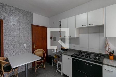 Apartamento à venda com 140m², 4 quartos e 2 vagasCozinha e Área de Serviço