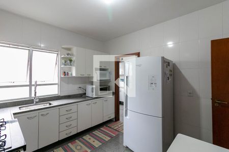 Apartamento à venda com 140m², 4 quartos e 2 vagasCozinha e Área de Serviço