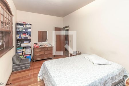 Casa à venda com 457m², 4 quartos e 6 vagas