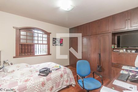 Casa à venda com 457m², 4 quartos e 6 vagas